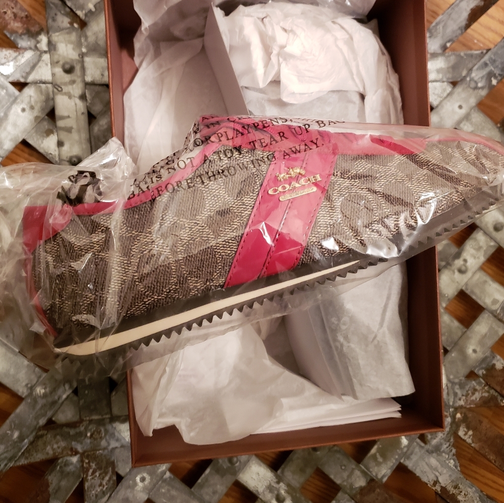 Coach Ivy Signature Sneakers